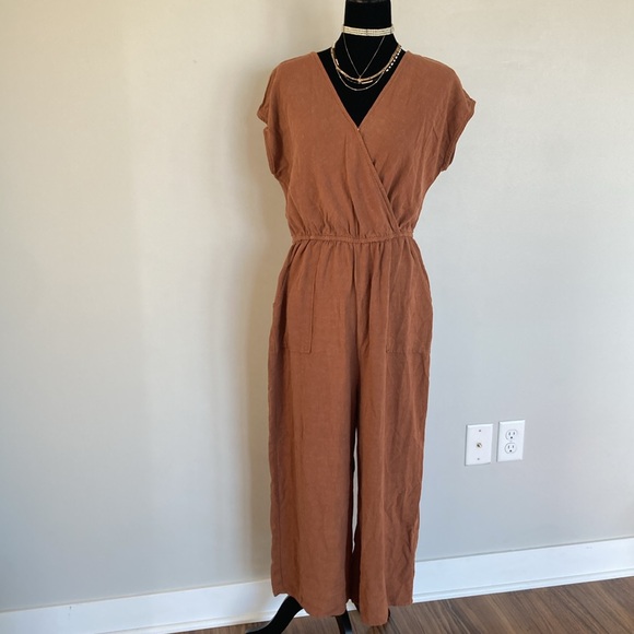 ♻️ Universal thread brown jumpsuit - Picture 2 of 6